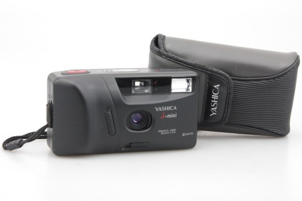 Yashica J Mini 35mm Point & Shoot Compact, with 32mm f/3.5 Prime Lens, & Case