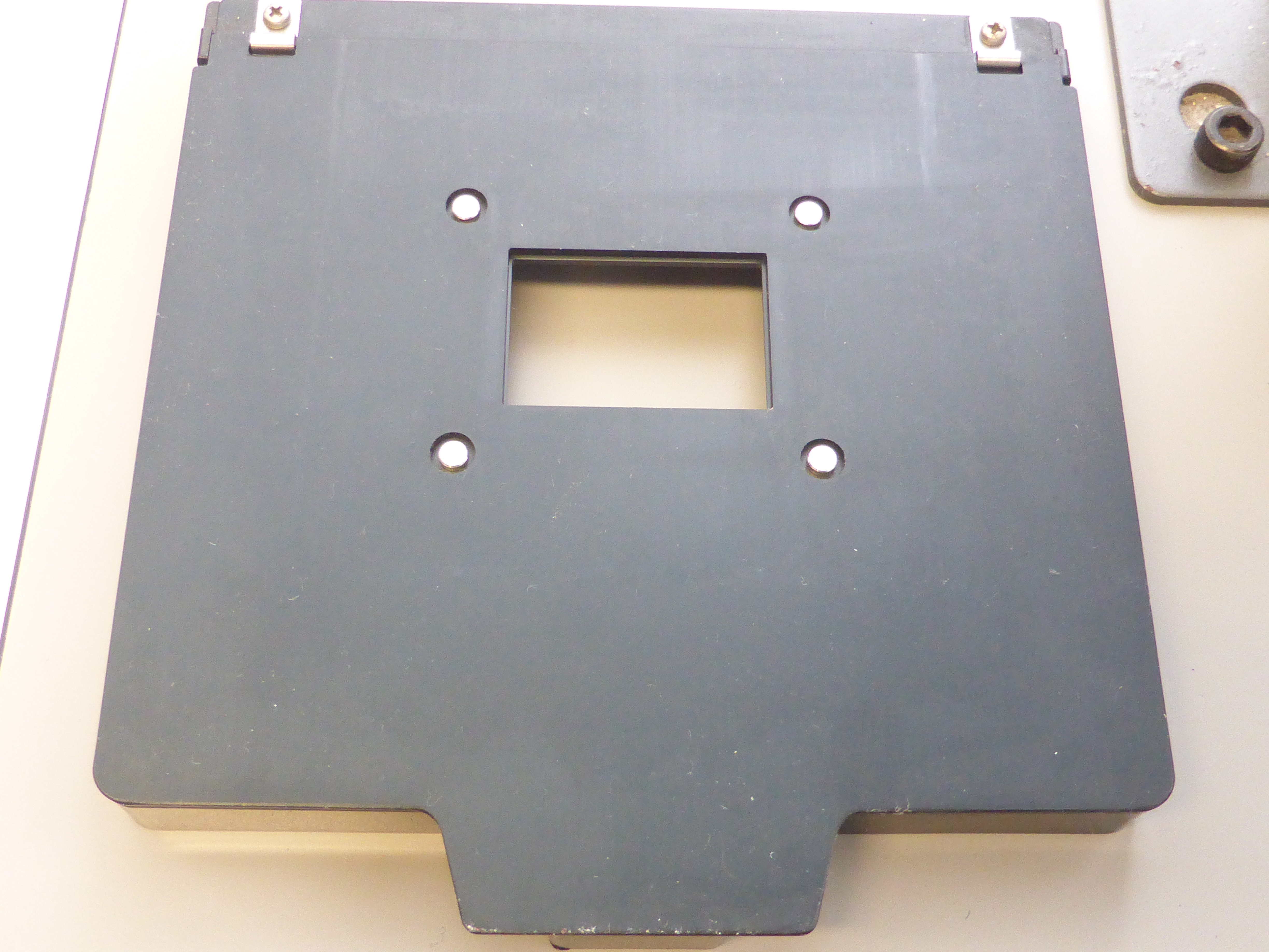 LPL C6700 Colour B&W Multigrade Enlarger - 35mm & 6x6. 50mm +75mm Rokkor lenses - Image 8