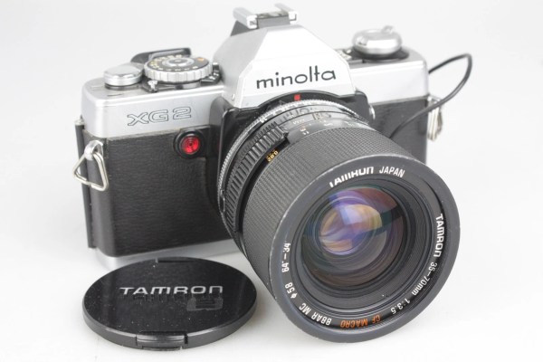 Minolta XG2 XG-2 35mm SLR Film Camera, with Data Back G, & 35-70mm Tamron 17A Macro Lens