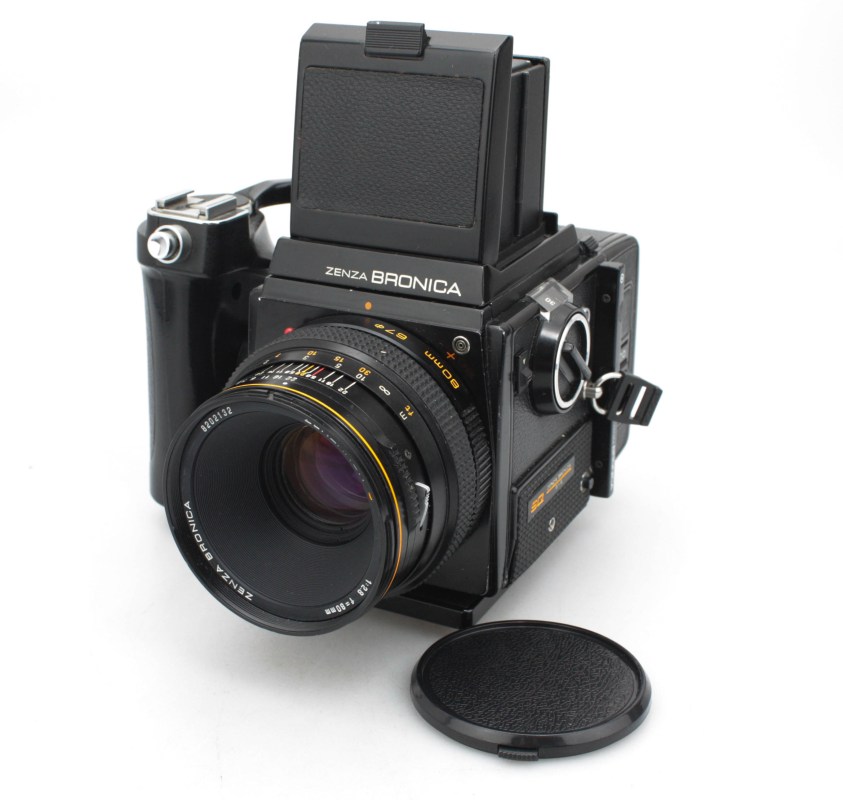 Bronica SQ 6×6 120 w/ 80mm F/2.8 Zenzanon-S Lens / Speed grip