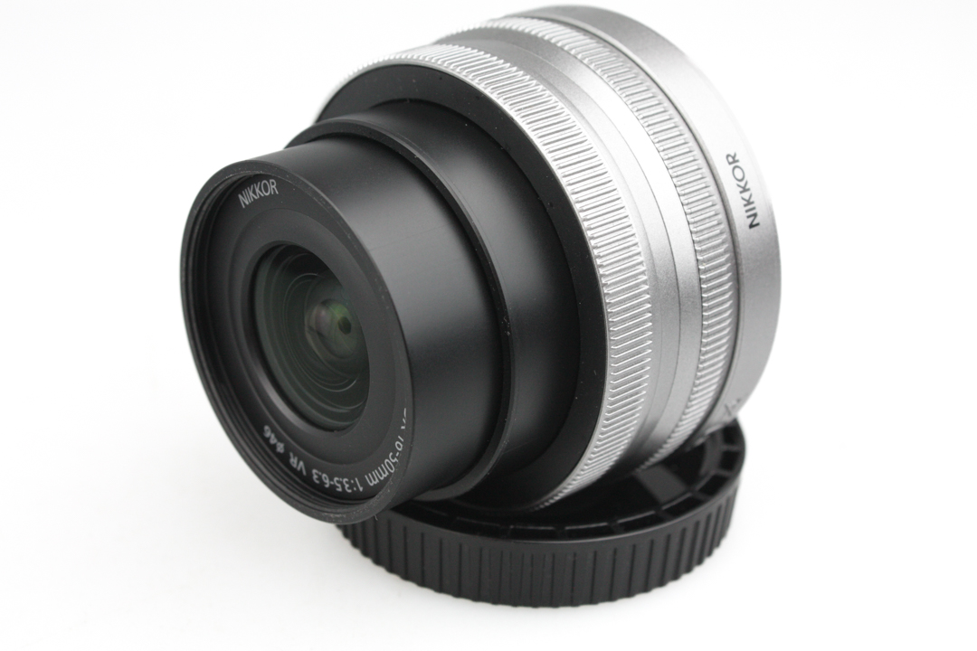 Nikkor Z DX 16-50mm f3.5-6.3 VR zoom lens with hood - for DX crop Nikon Z system mirrorless camera - Image 3