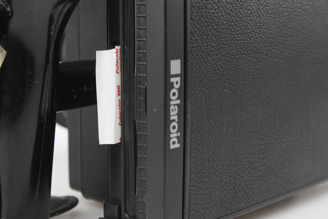 Polaroid 600SE Black Rangefinder Camera + Mamiya 127mm & FP-100C Film Back - Image 7