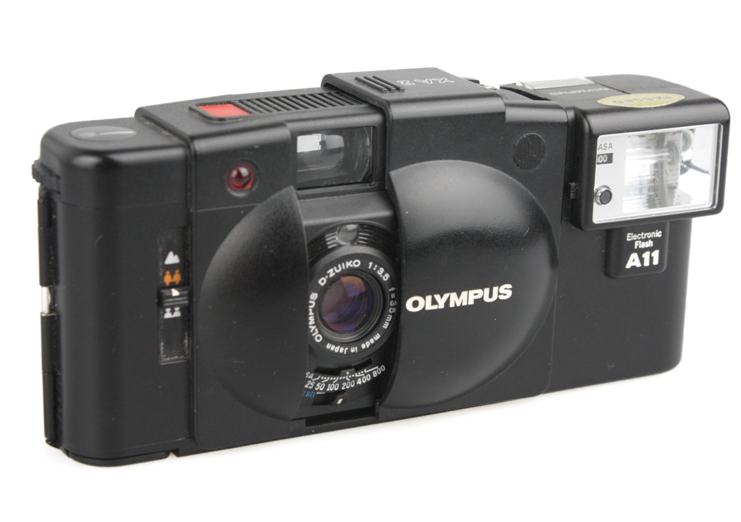 Olympus XA3 Compact 35mm Film Camera (DX Coding) - Like XA, XA2