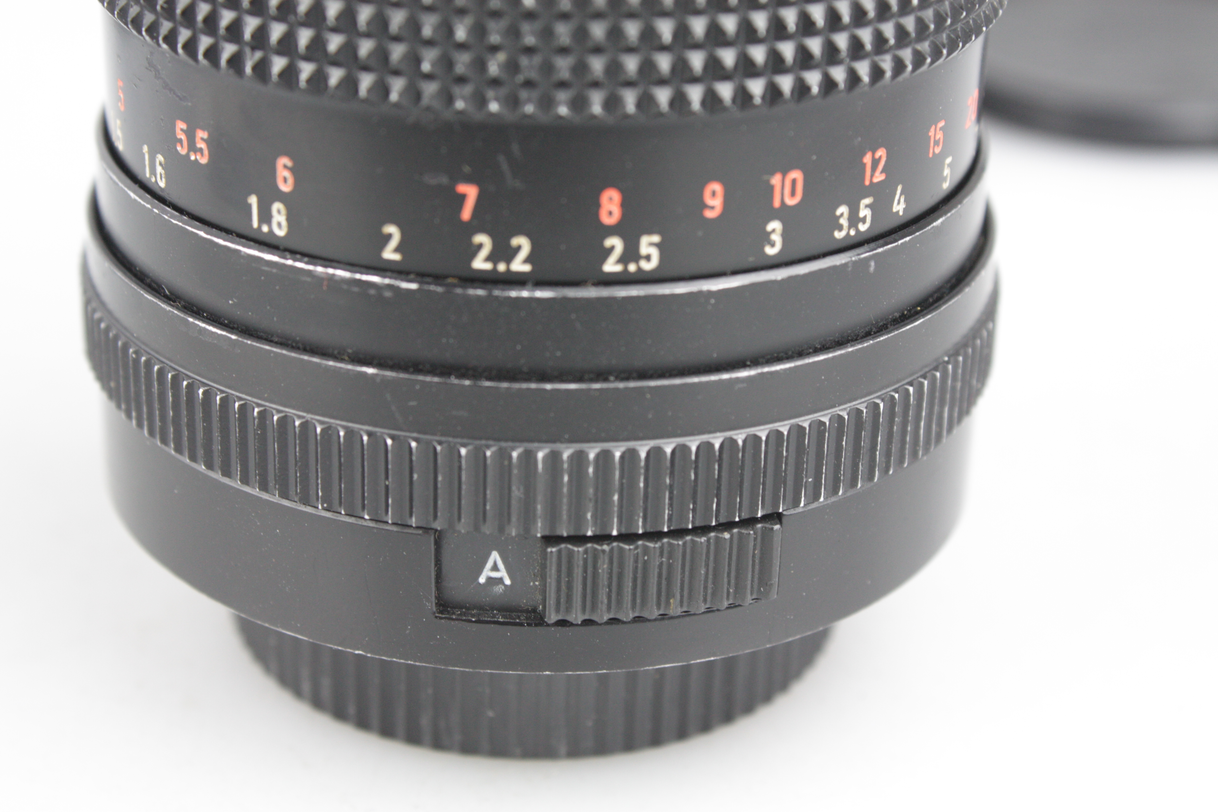 Carl Zeiss Sonnar S 135mm f/3.5 MC Lens, Filter & Caps - M42 / 42mm Mount - Image 4