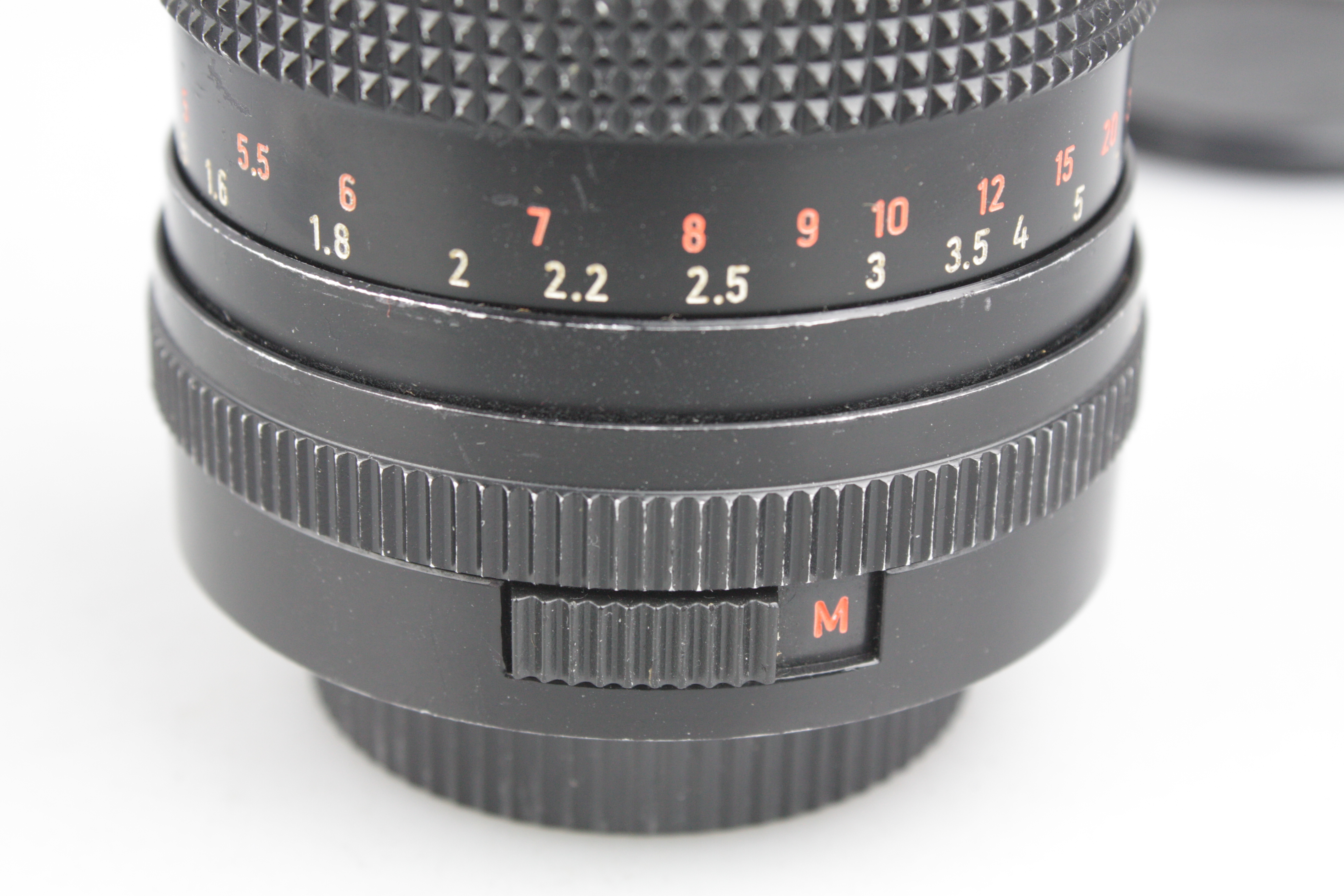 Carl Zeiss Sonnar S 135mm f/3.5 MC Lens, Filter & Caps - M42 / 42mm Mount - Image 3