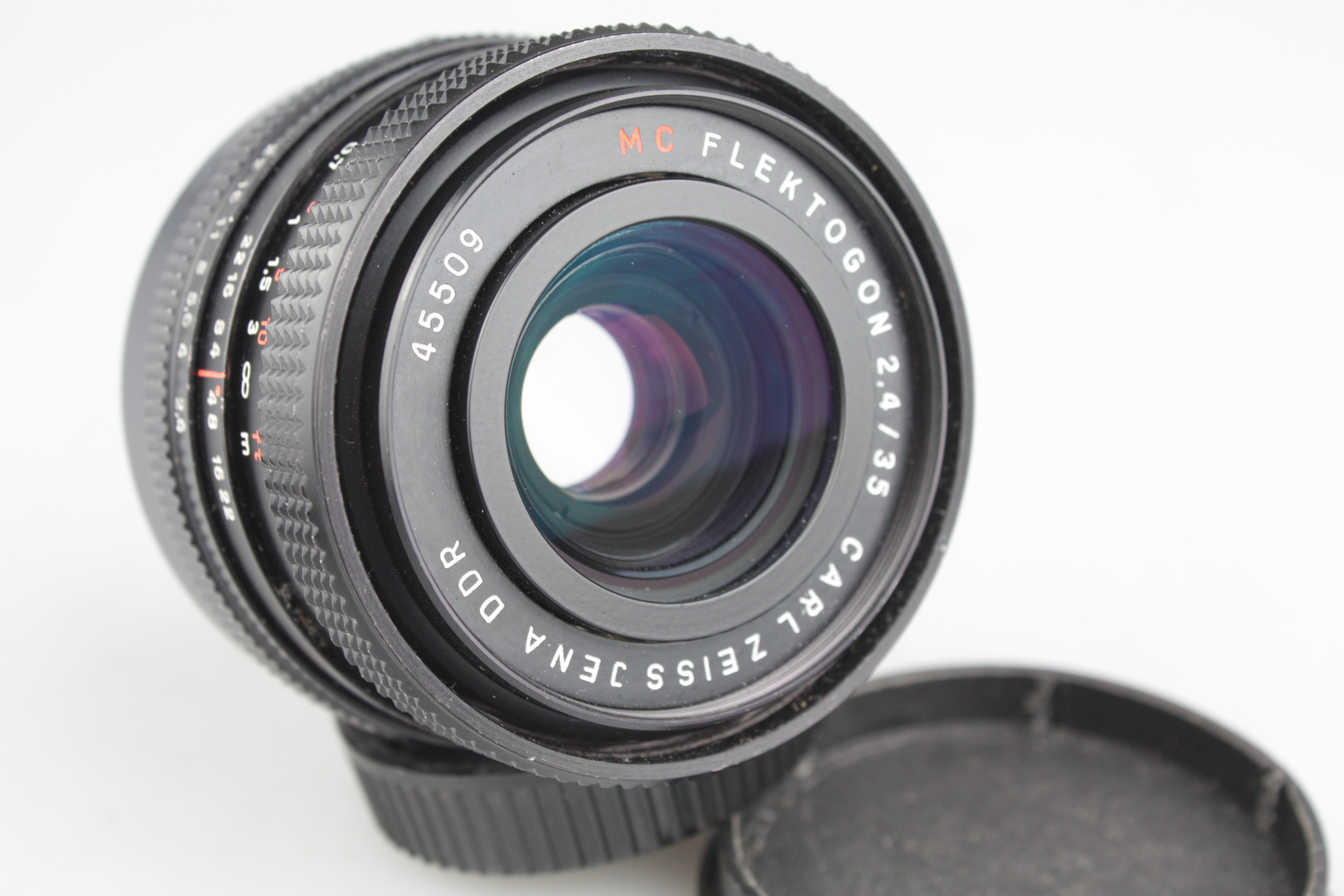 Carl Zeiss Flektogon 35mm f/2.4 Lens M42 42mm Screw Mount - Excellent - Image 3