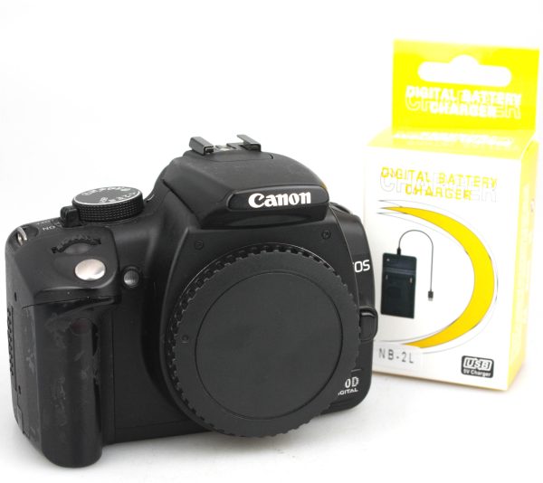 Canon EOS 350D 8 Megapixel DSLR Camera body Only - With battery and charger