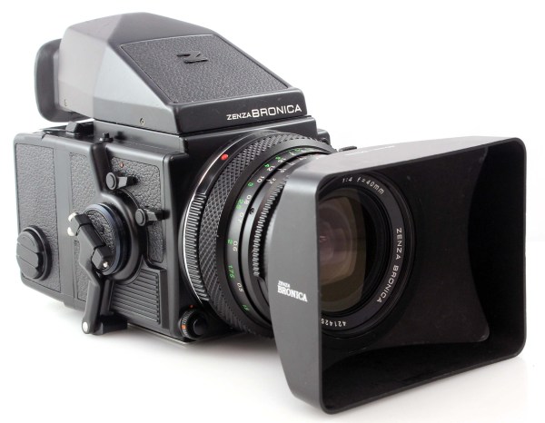 Bronica ETRSi 6x4.5 Medium Format Camera, 40mm f4 Lens & Eye Level Prism Finder