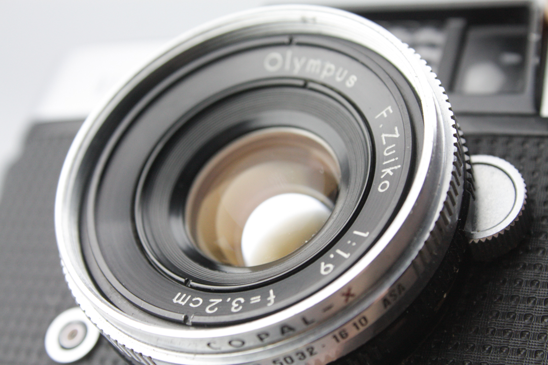 Olympus PEN-D Half-Frame 35mm Film Camera w/ Zuiko 32mm f1.9 Lens - Image 6