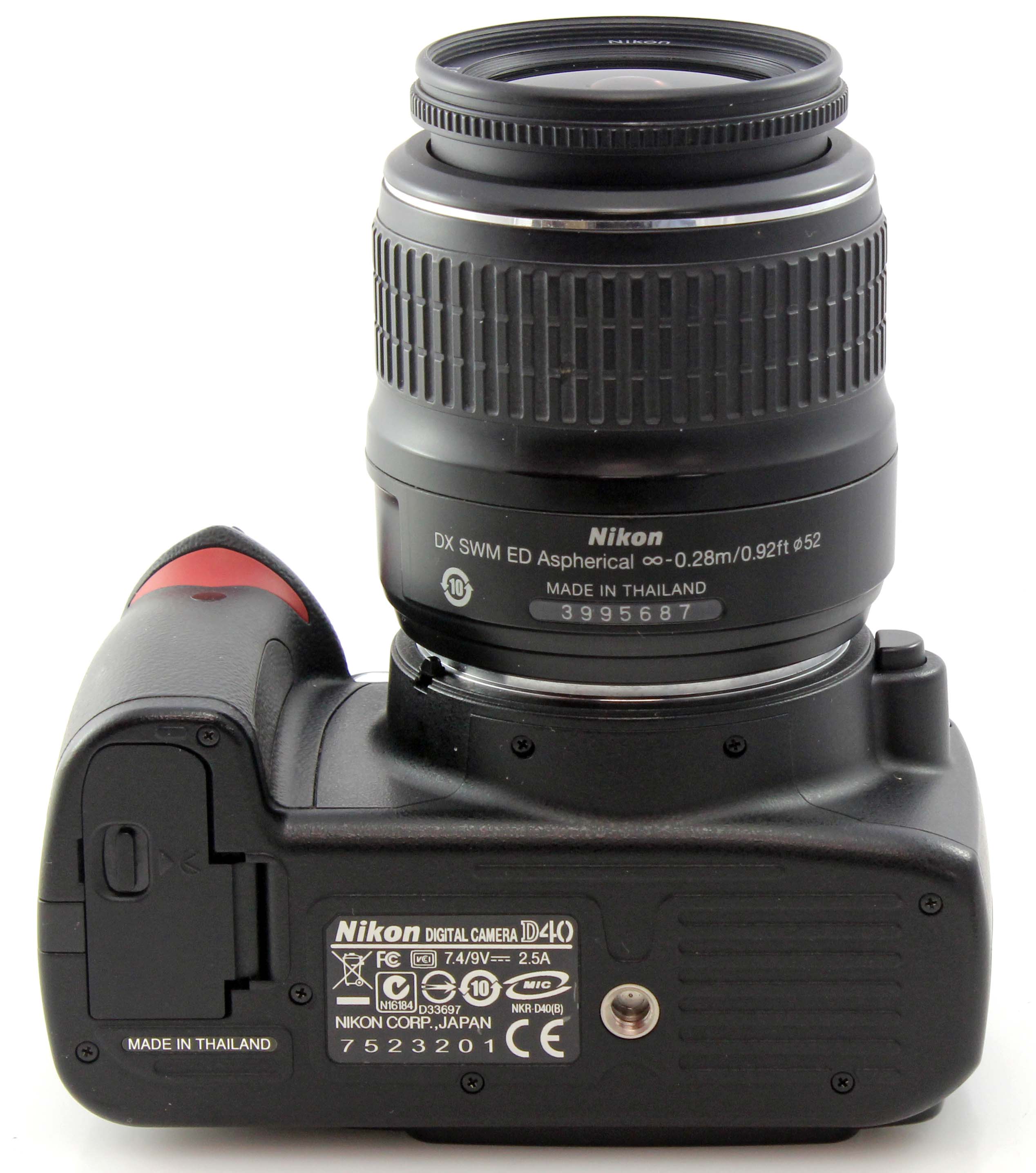 Nikon D40 DSLR Camera with AF 18-55mm AF-S DX G II ED Zoom Lens - Image 4