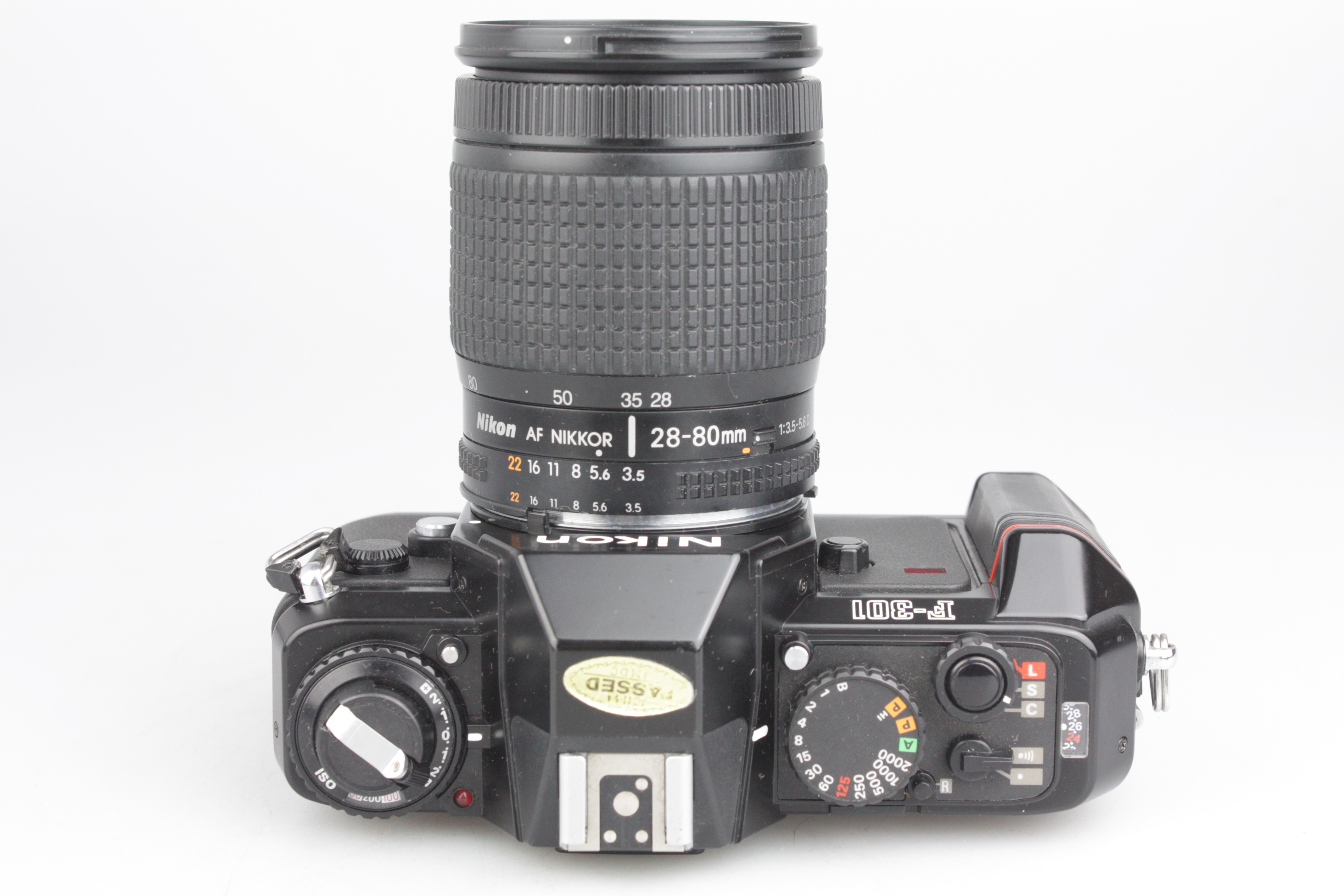 Nikon F-301 35mm film SLR Camera Body +28-80mm Nikkor Lens - Image 3