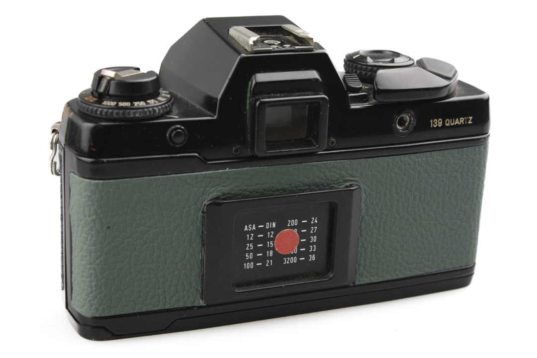 Contax 139 Quartz 35mm SLR Camera Body - C/Y Mount - Reskinned - Image 5