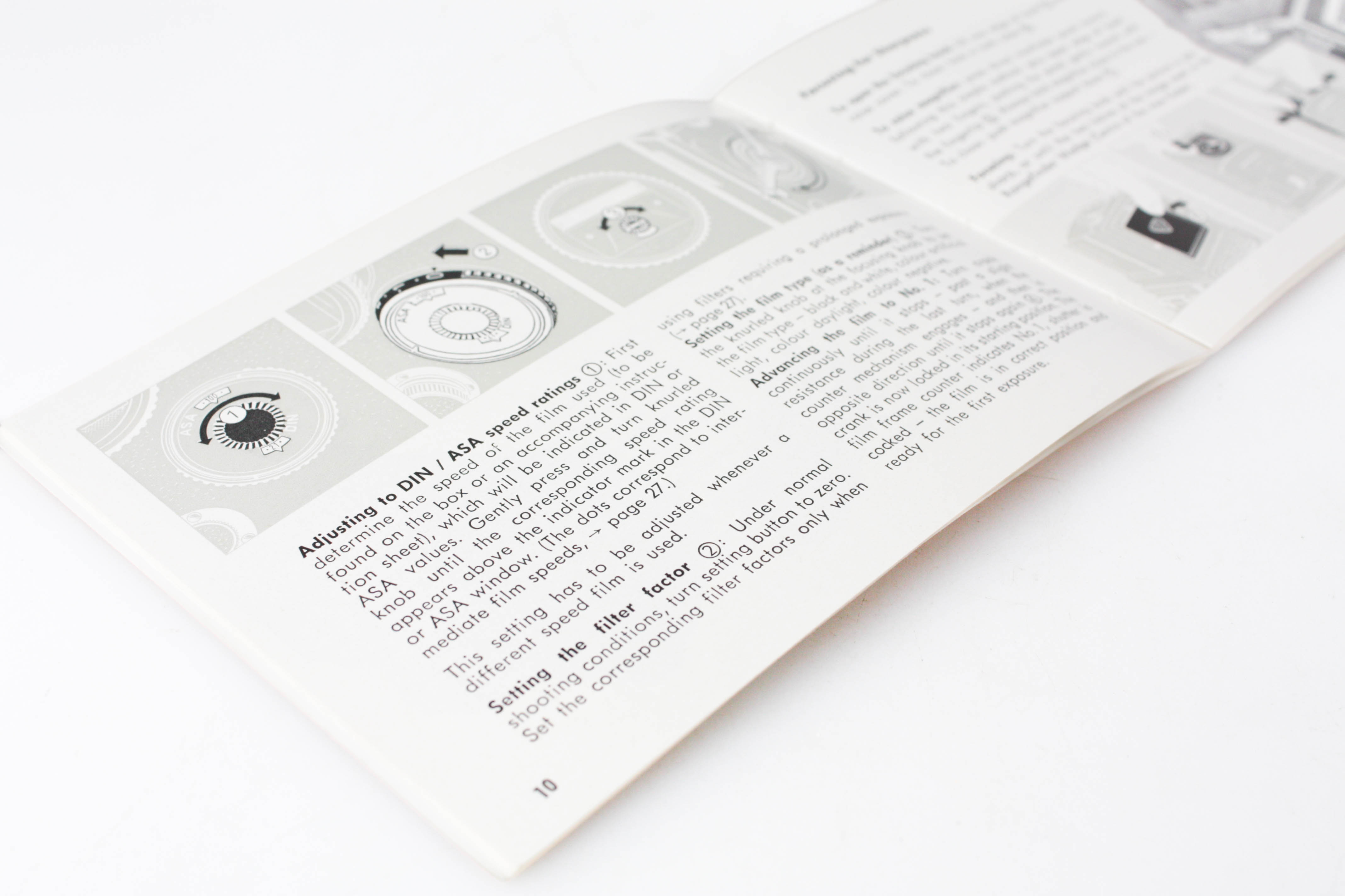 Rollei Rolleiflex Original Owners Manual - Rolleiflex 2.8F/3.5F - Excellent - Image 3