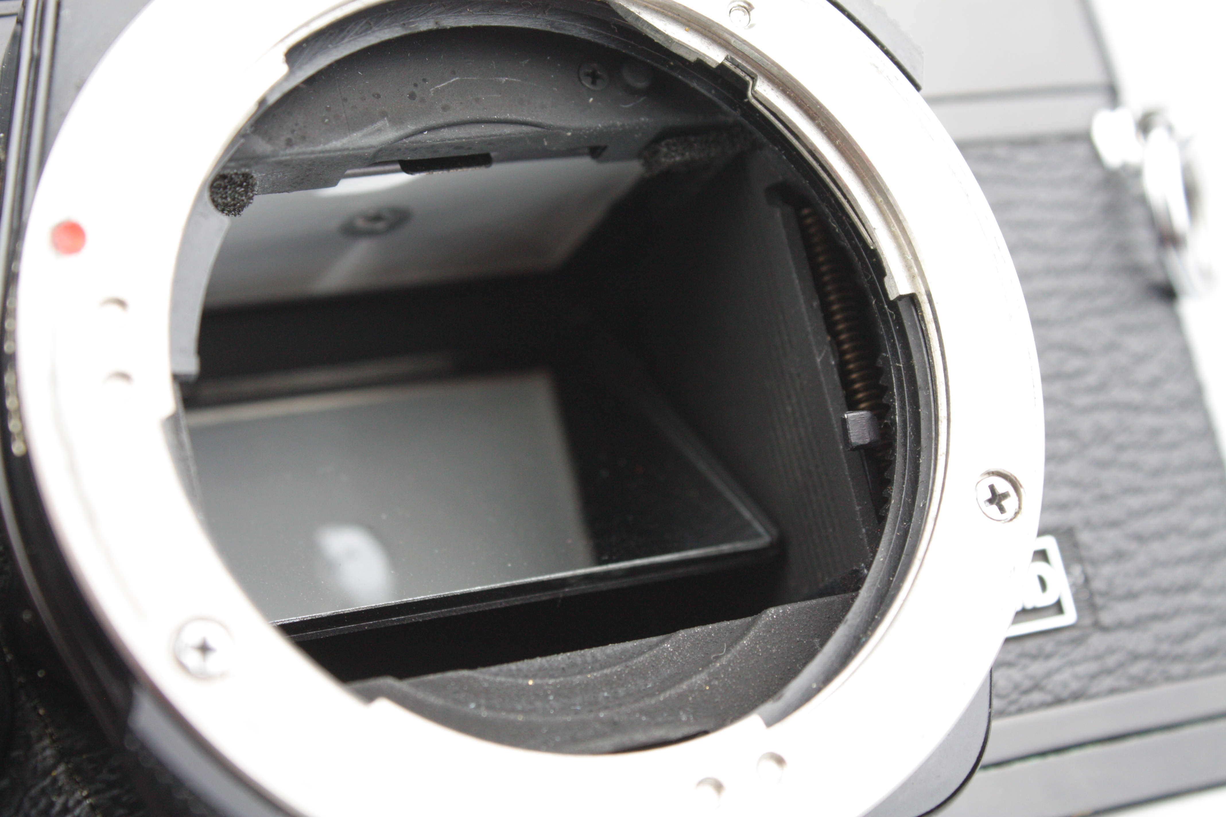 Olympus OM-1n (Black) 35mm SLR Film Camera, with 50mm f/1.8 Zuiko Prime Lens - Image 9