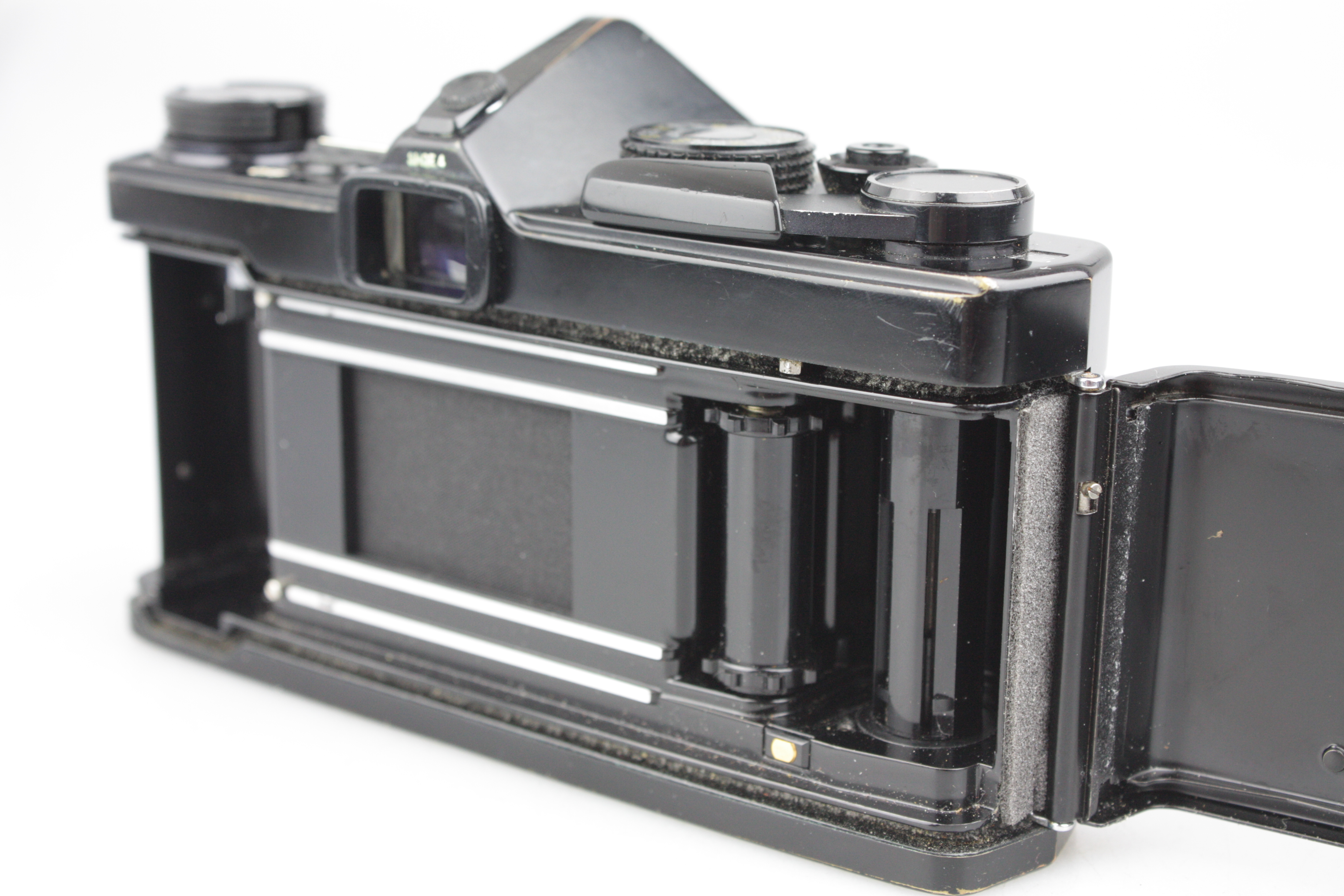 Olympus OM-1n (Black) 35mm SLR Film Camera, with 50mm f/1.8 Zuiko Prime Lens - Image 10