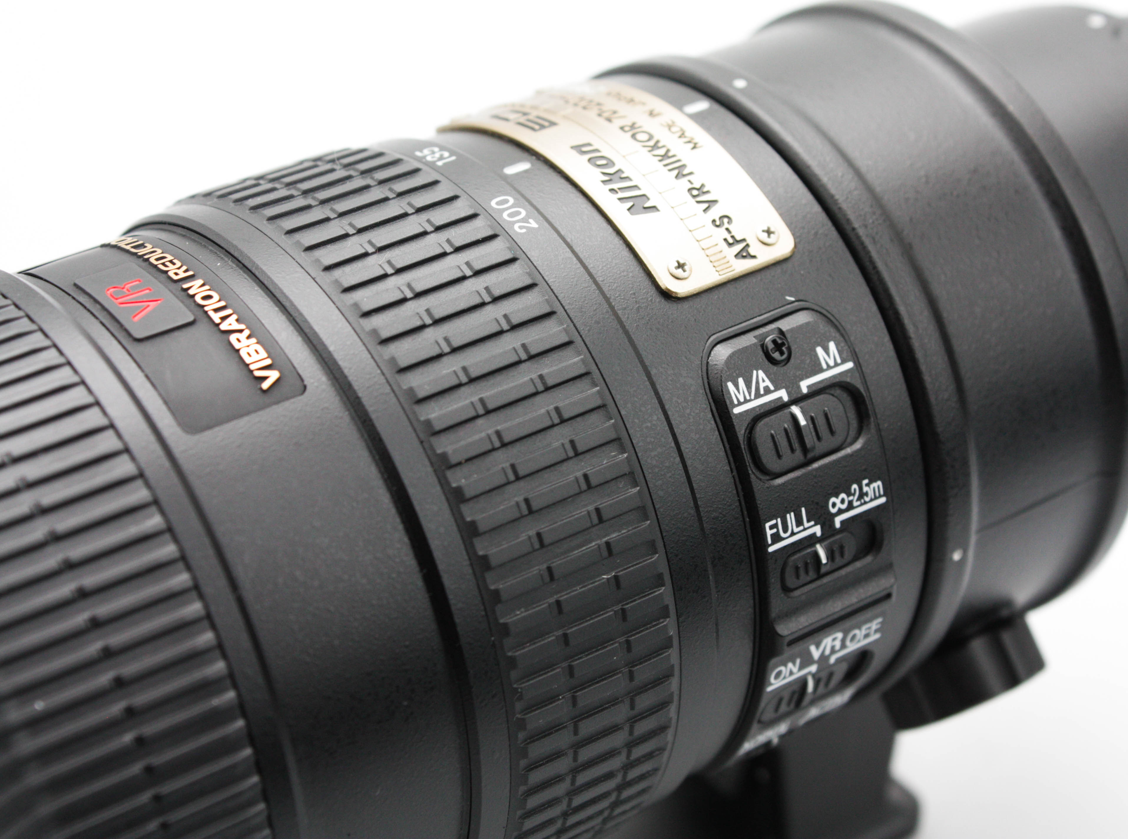 Nikon AF-S Nikkor 70-200mm f/2.8G IF-ED VR Lens – Boxed, Hood, Case – Mint - Image 3