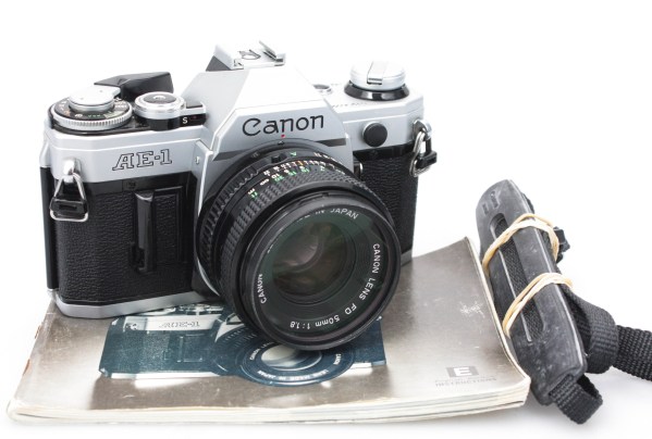 Canon AE-1 AE1 35mm SLR Film Camera + 50mm f/1.8 FD Lens