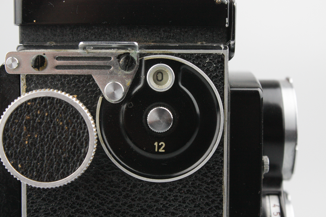 Rolleicord VA Model 2 TLR Film Camera, with Schneider-Kreuznach Xenar 75mm f/3.5 Lens - Serviced - Image 10