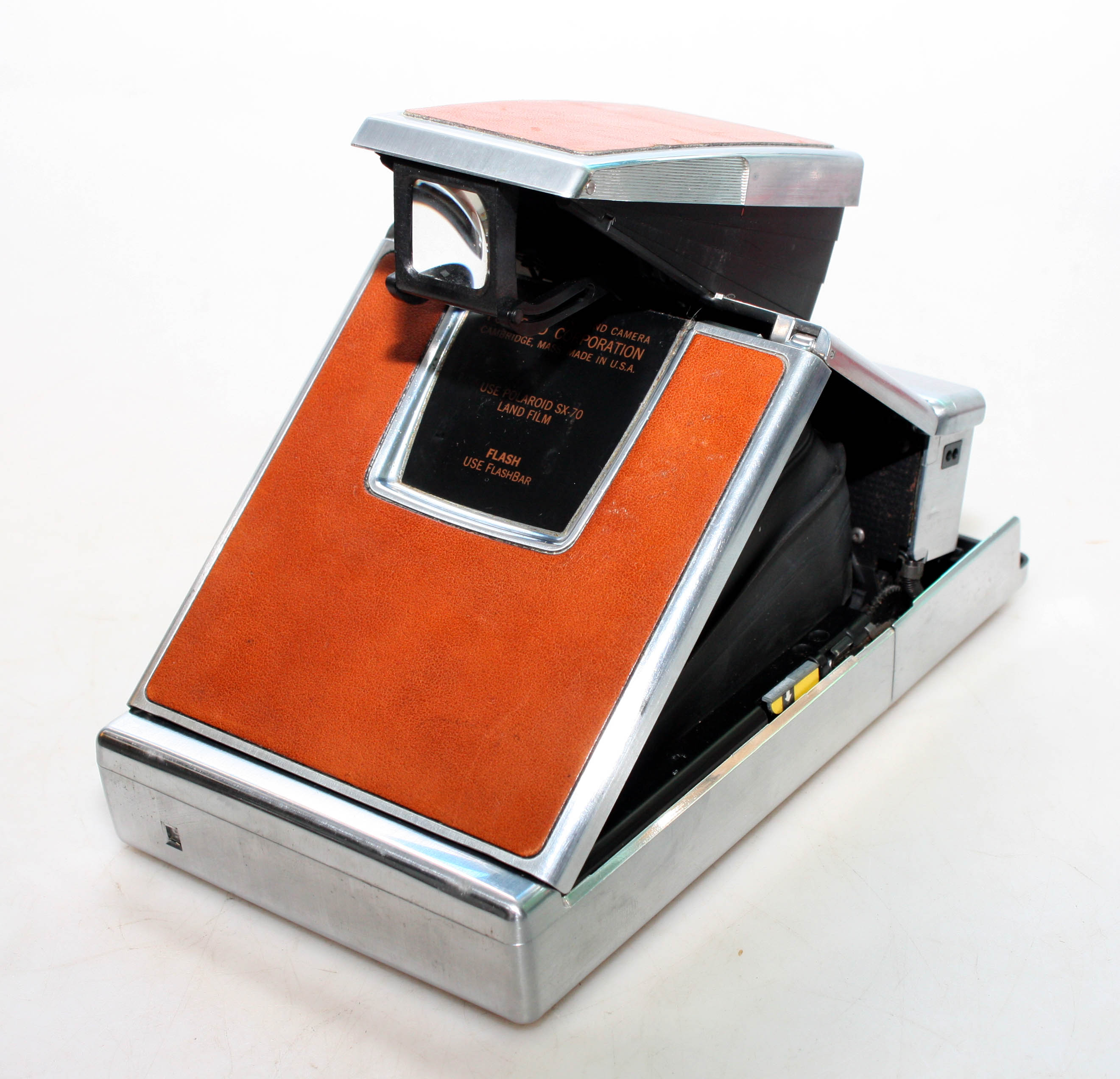 Polaroid SX-70 Land Camera Tan skin & Case - Working but needs attention - Image 5