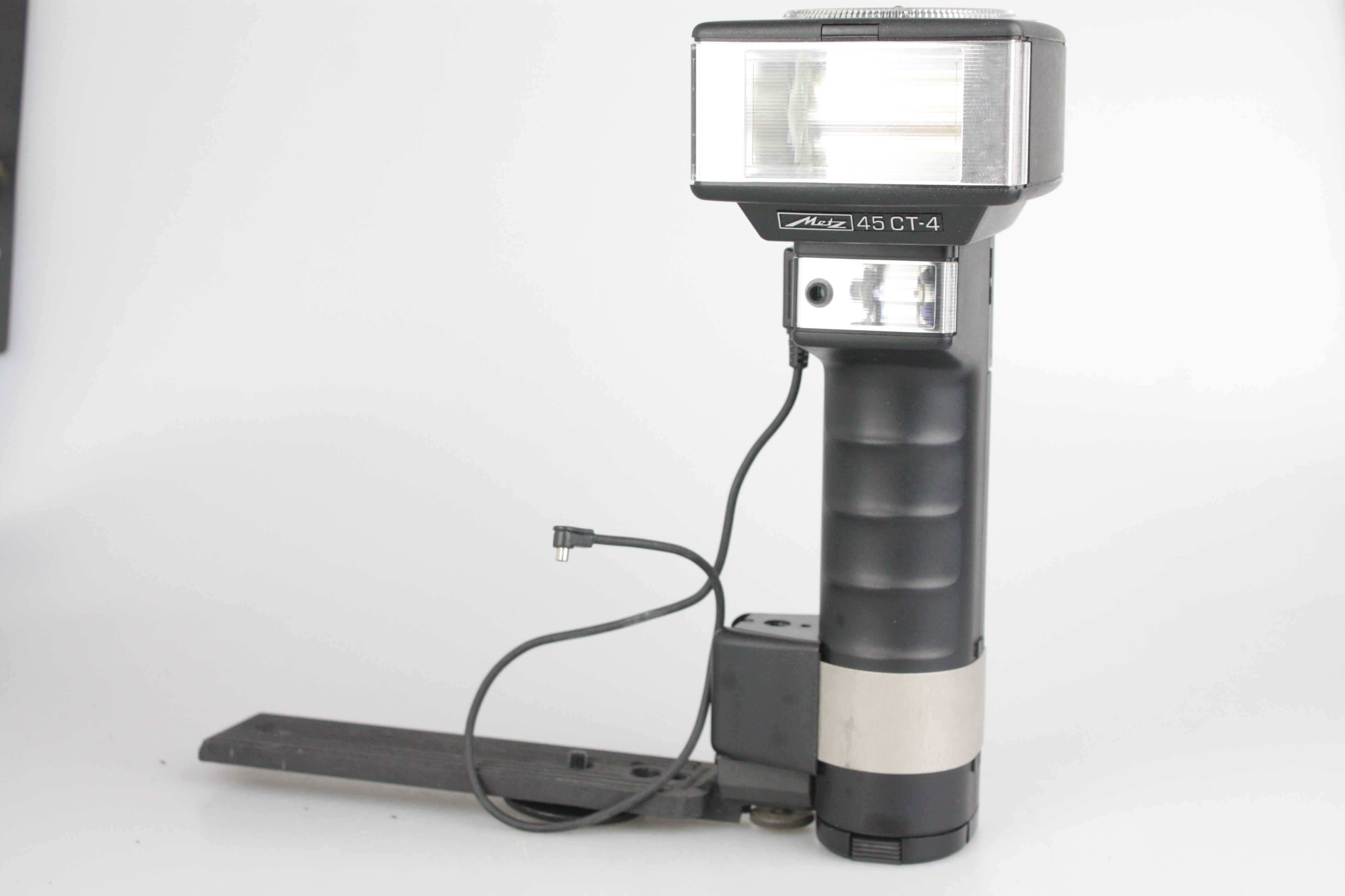 High quality METZ 45 CT-4 Twin Head Professional 'Hammerhead' FLASH - Image 2