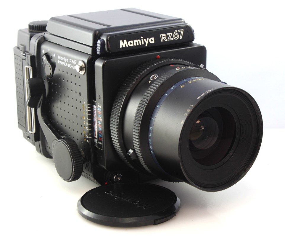Mamiya RZ67 Professional 6×7 Medium Format Film Camera with 90mm