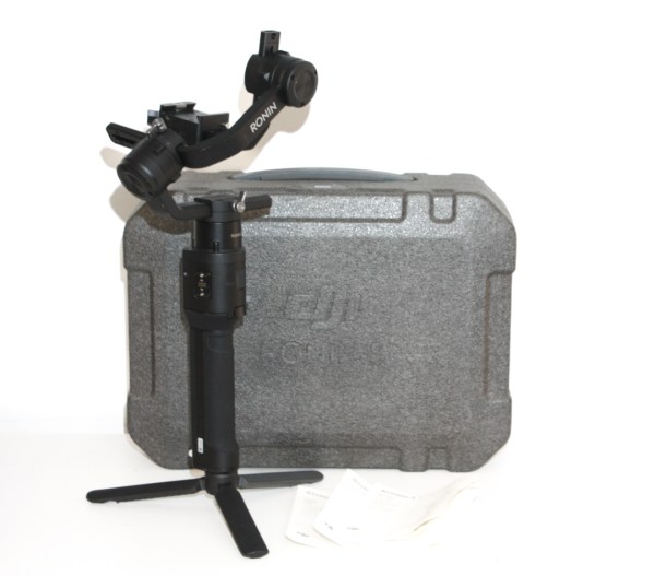 DJI Ronin-S 3-Axis Gimbal Stabiliser, for DSLR & Mirrorless Cameras with Case