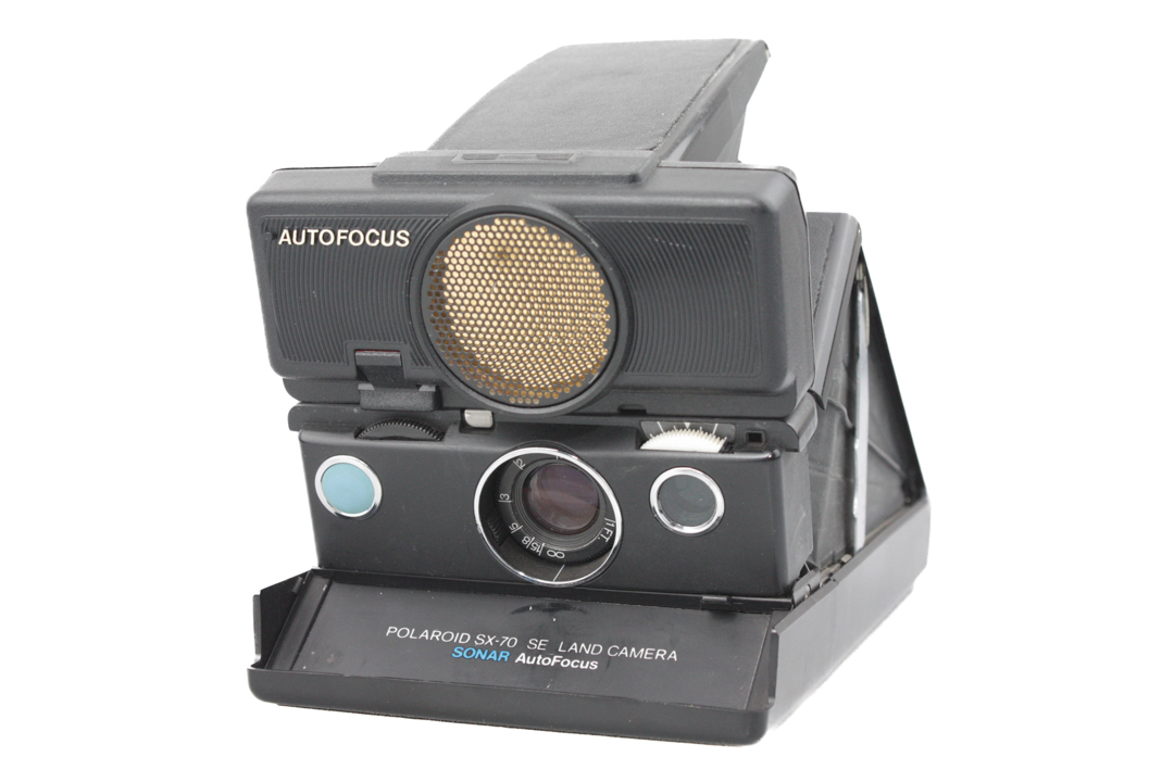 Polaroid SX70 SE Sonnar Autofocus Camera - Freshly Reskinned - Image 3