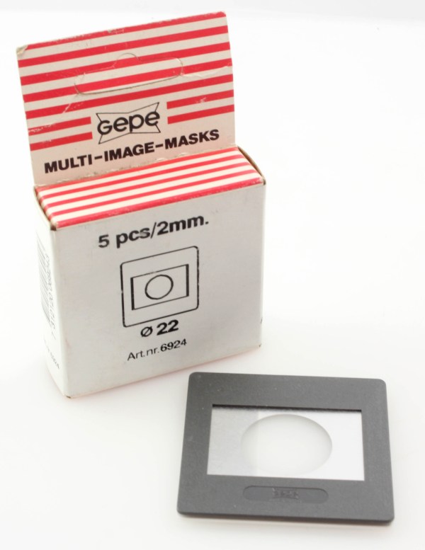 GePe 5x Multi Image Masks Dia. 22mm Centre Circle Glass Slide Mount ( 2mm Thick ) Art. 6924