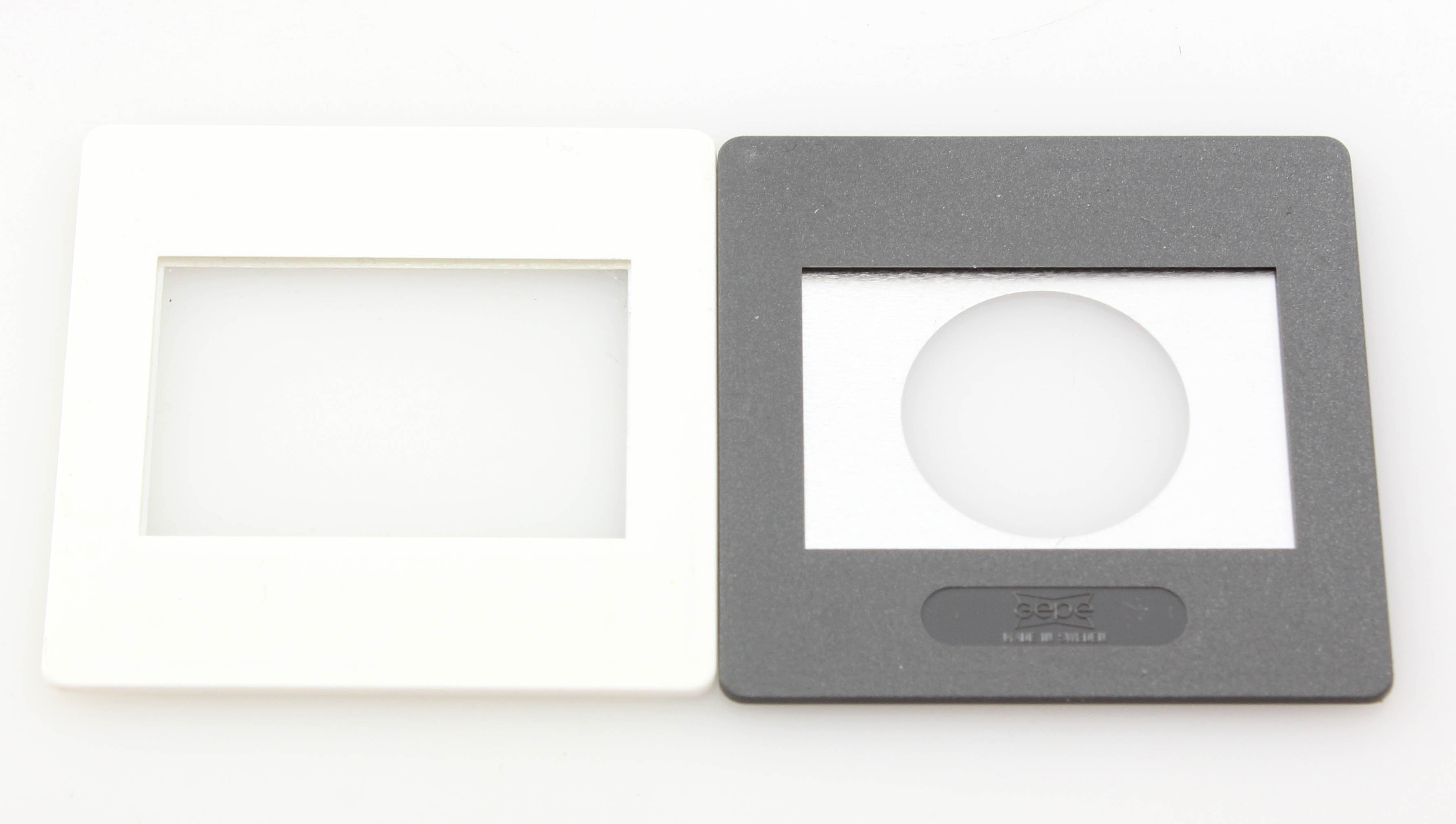 GePe 5x Multi Image Masks Dia. 22mm Centre Circle Glass Slide Mount ( 2mm Thick ) Art. 6924 - Image 3