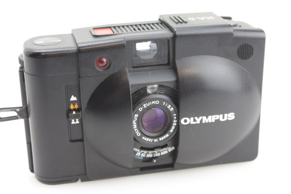Olympus XA2 35mm Film Point & Shoot Compact Camera, with 35mm f/3.5 Zuiko Lens
