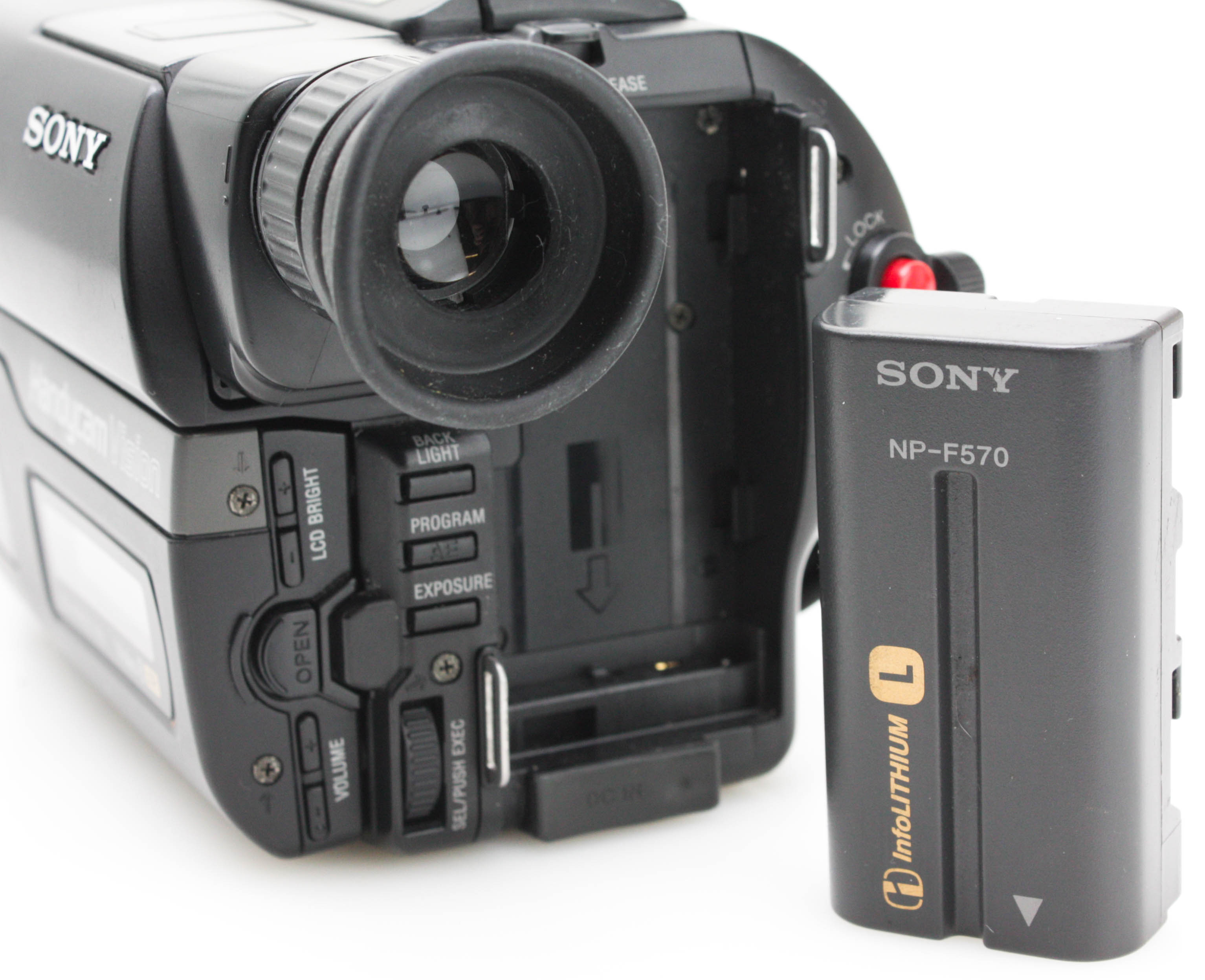 Sony CCD-TRV27E Video 8 Tape Camcorder Video Camera Handycam - PAL - Image 7