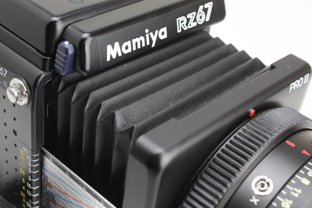 Mamiya RZ67 Professional II (Pro II) 6x7 Medium Format Film Camera, with 110mm f/2.8 Lens - Boxed - Image 16