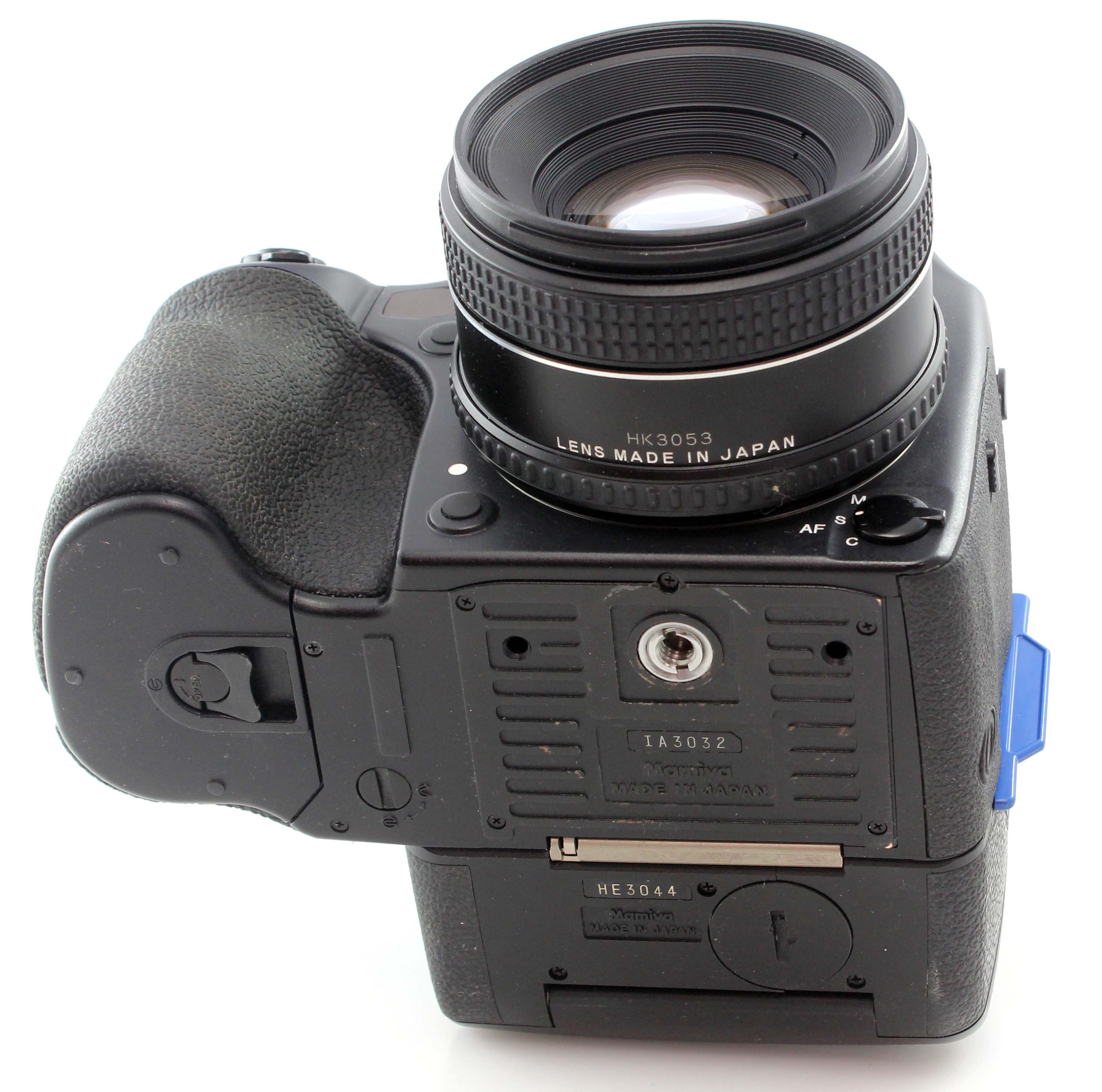 Mamiya 645AFDIII Medium Format Film Camera w/ AF 80mm f2.8 Lens & 120 film back - Image 7