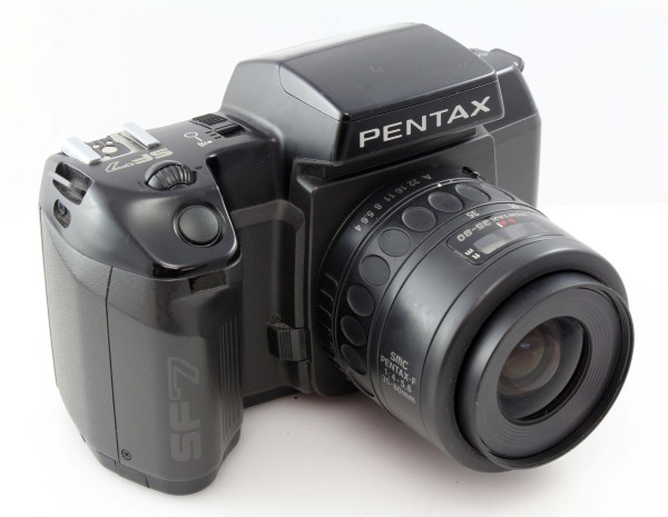 Pentax SF7 Auto Focus 35mm Film SLR with SMC Pentax-F 35-80mm f4-5.6 Zoom Lens