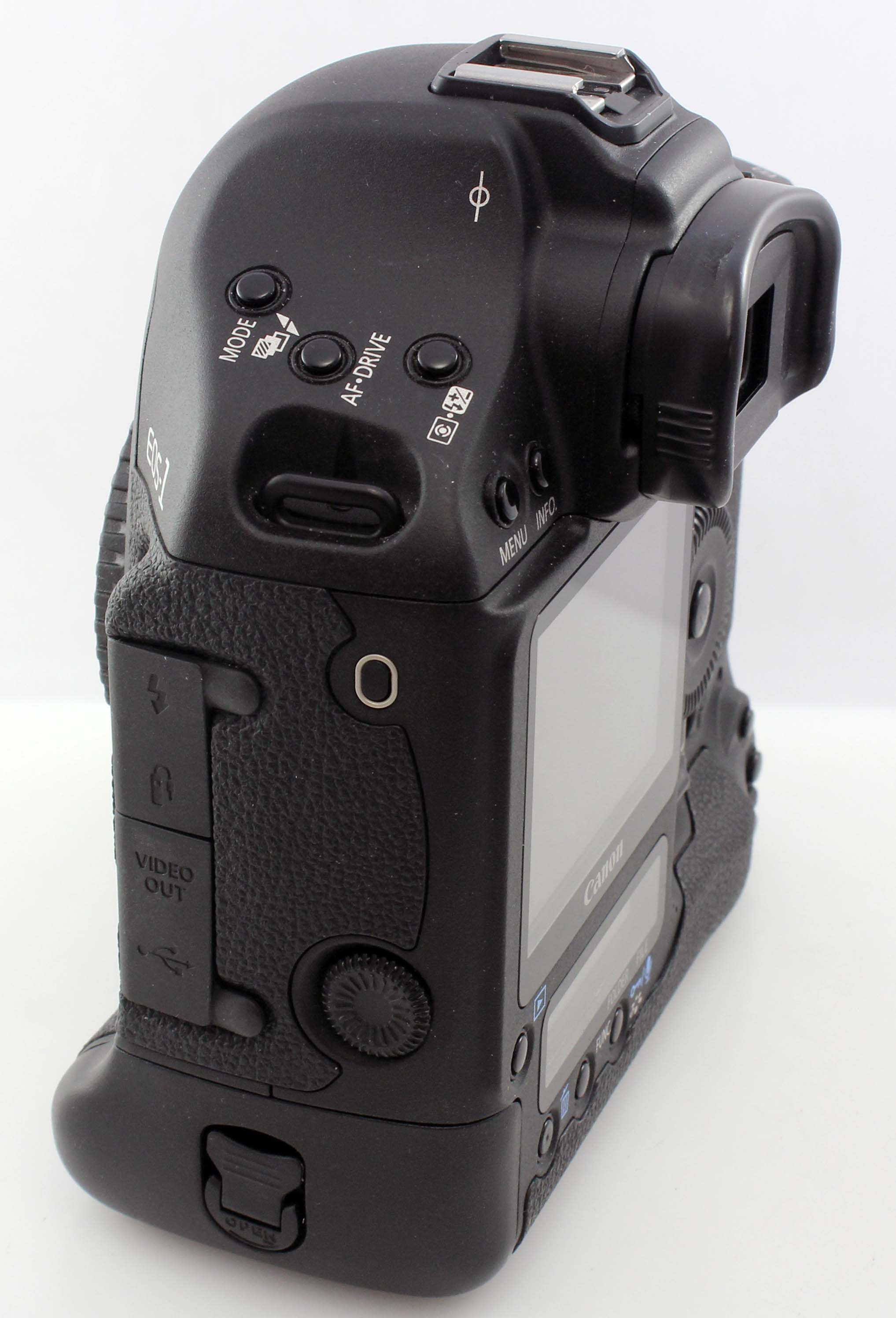 Canon EOS 1D Mark III Digital SLR Camera Body - EF mount - excellent condition - Image 7