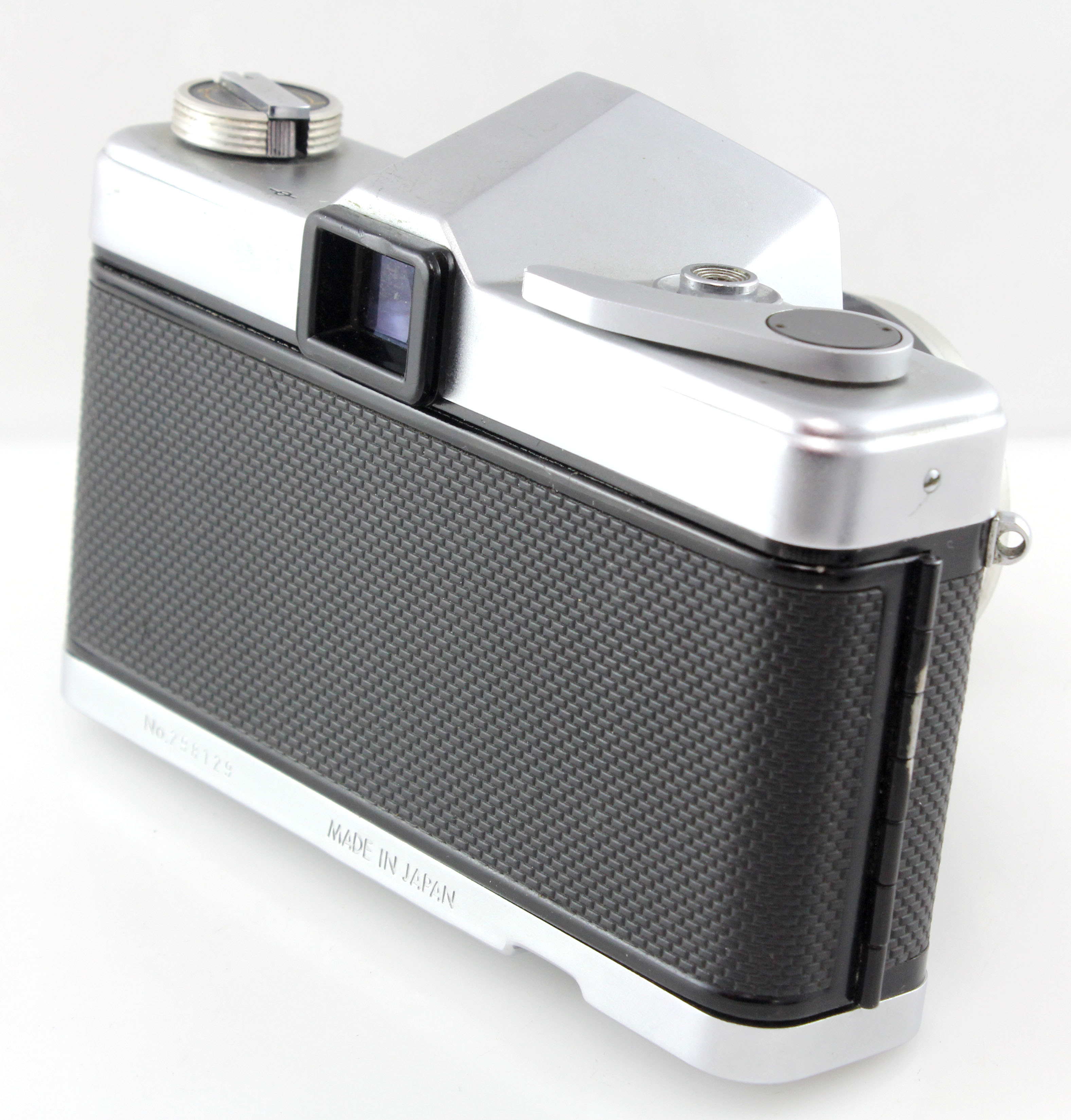 Kowa Model E 35mm Film SLR Camera W/ Fixed 50mm F2 lens - Image 4