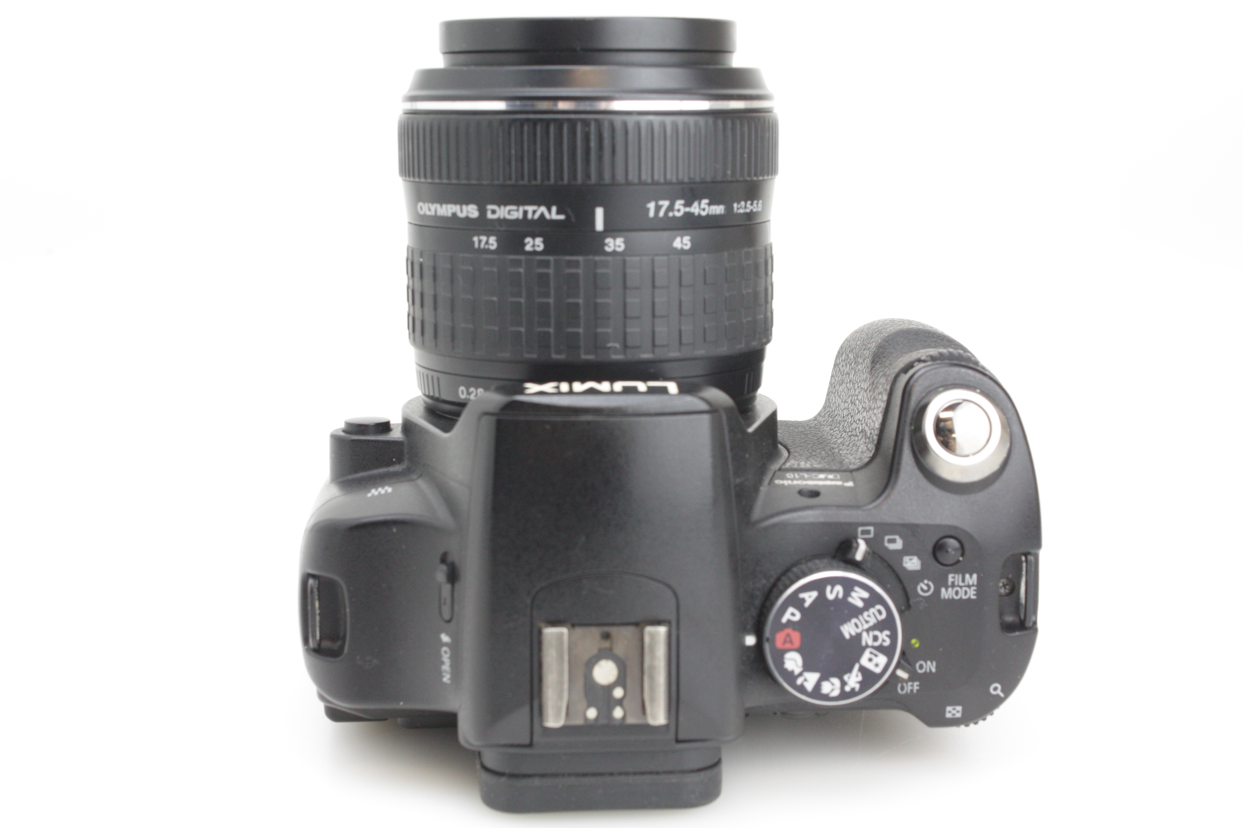 Panasonic Lumix DMC-L10 10MP DSLR Camera, with Zuiko 17.5-45mm f/3.5 Zoom Lens - Four Thirds Mount - Image 3