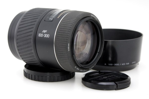 Minolta 100-300mm f/4.5-5.6 D Zoom Lens, with Caps & Hood - Minolta / Sony Alpha Mount
