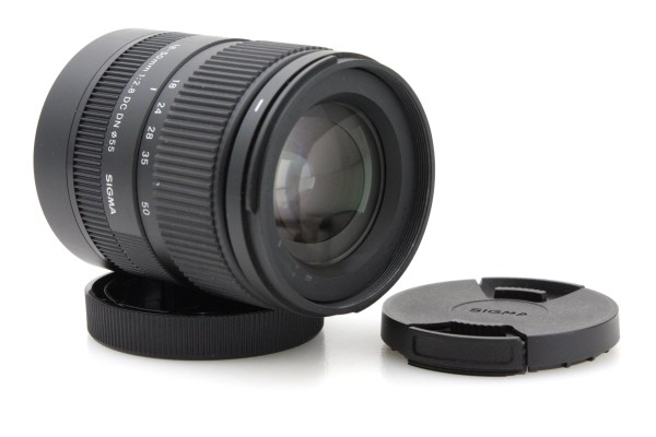 Sigma 18-50mm f/2.8 E DC DN Zoom Lens, with Caps - Sony E Mount