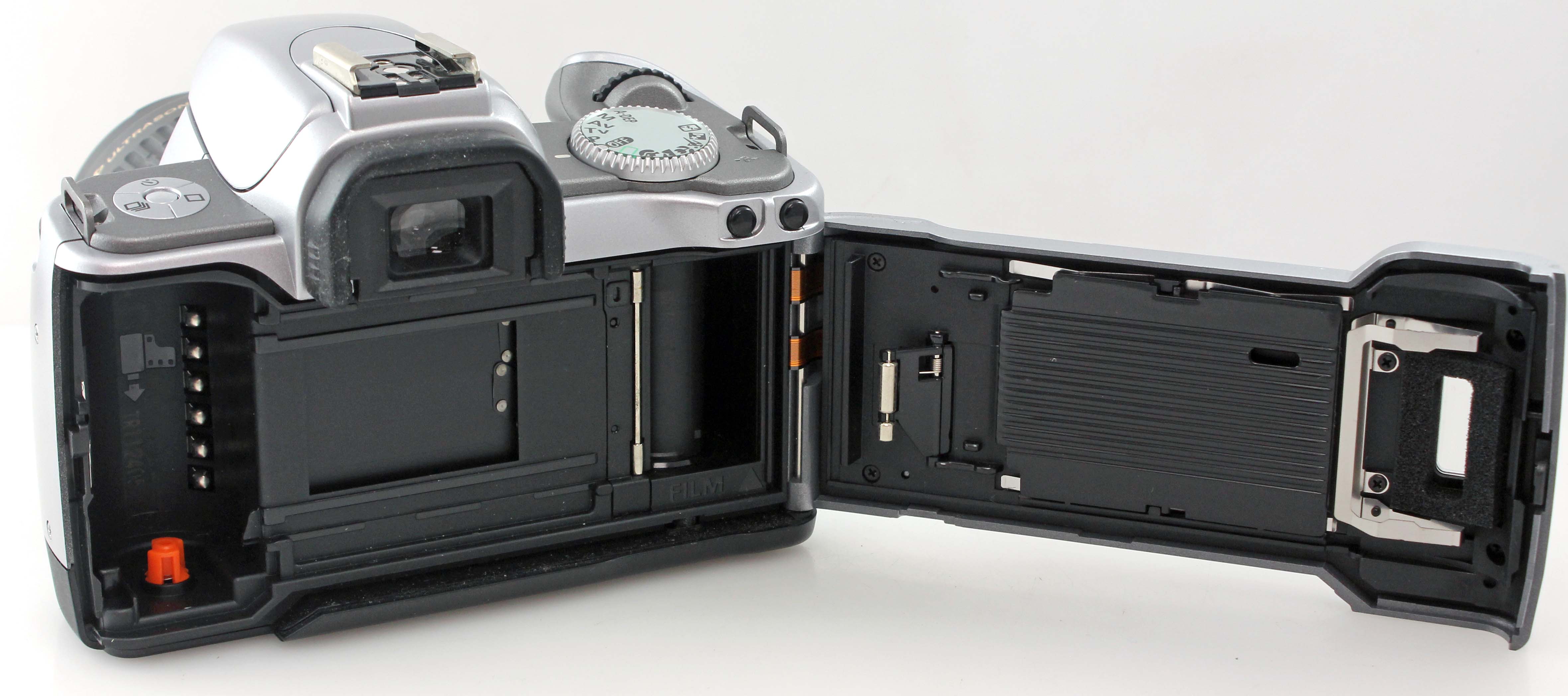 Canon EOS 300v 35mm Film AF SLR Camera with EF 35-80mm f4-5.6 Zoom Lens - Image 6