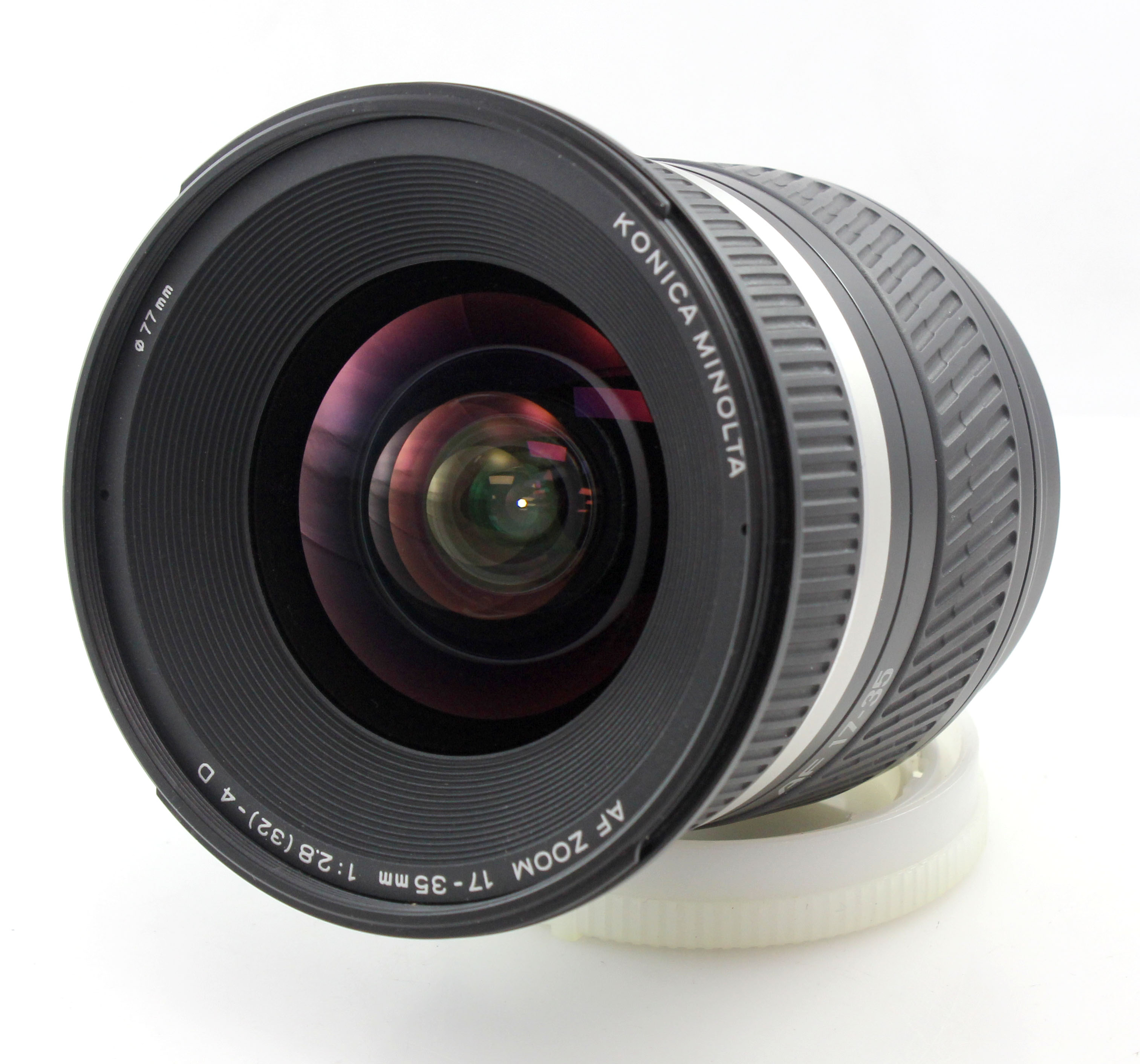 Minolta AF Zoom 17-35mm f2.8-4 D Wide Zoom Lens - Minolta / Sony A Mount - Image 4