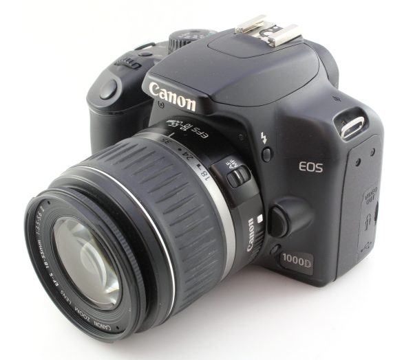 Canon EOS 1000D 10MP APS-C Sensor DSLR Camera w/ 18-55mm f/3.5-5.6 lens - Boxed