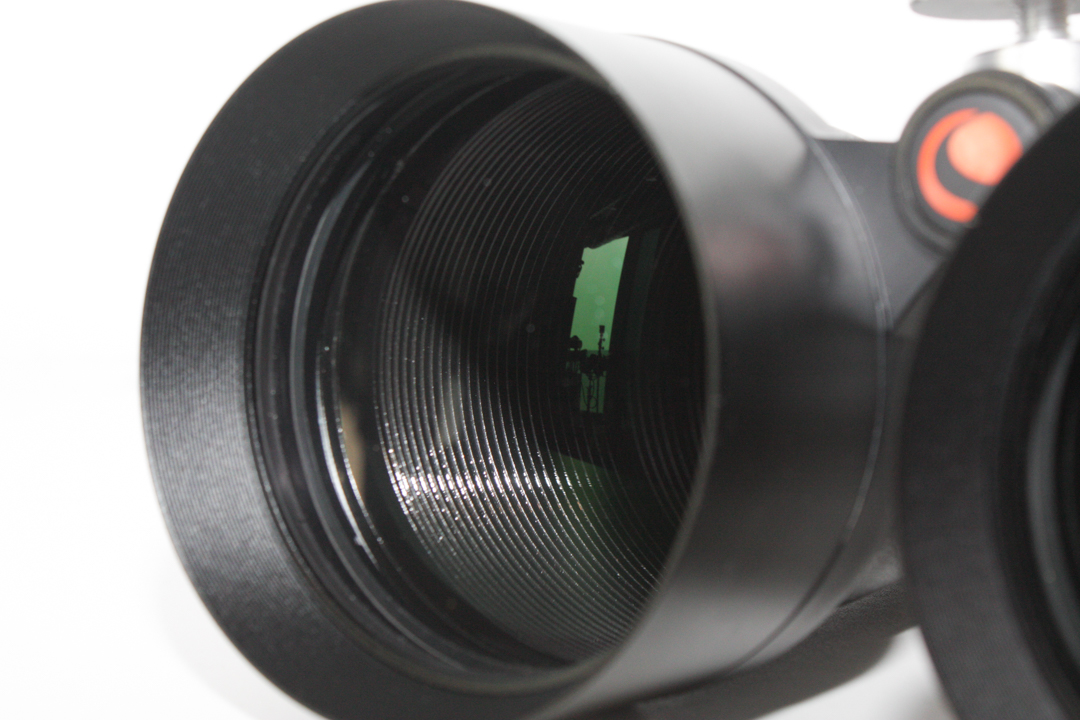 Celestron Skymaster 25x100 3 Degree FOV Waterproof Astronomy Binoculars, with Case - Image 6