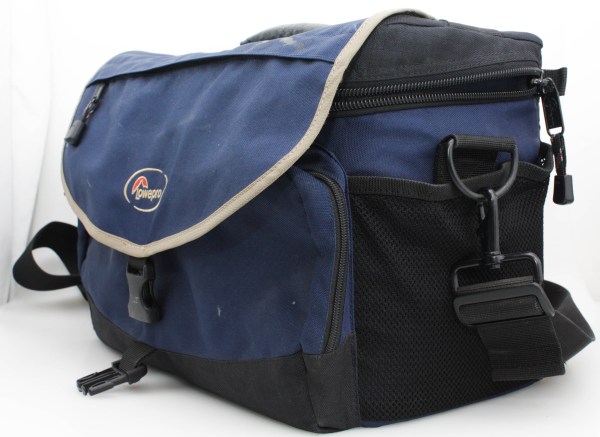 LowePro Nova 5 Retro Adjustable, Padded SLR Camera Shoulder Bag