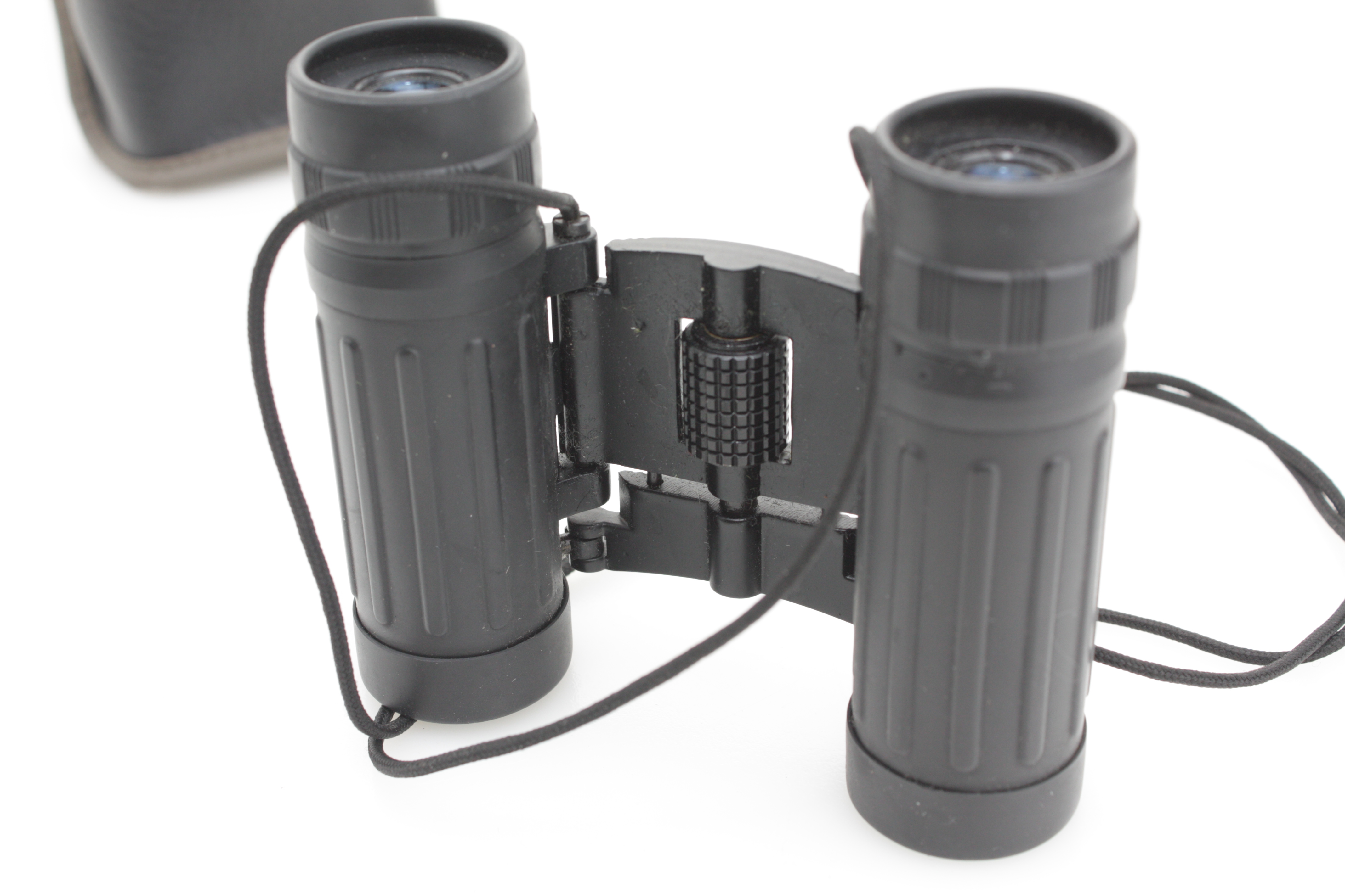 Compact Praktica Sport 8x21A Binoculars & Case - Image 11