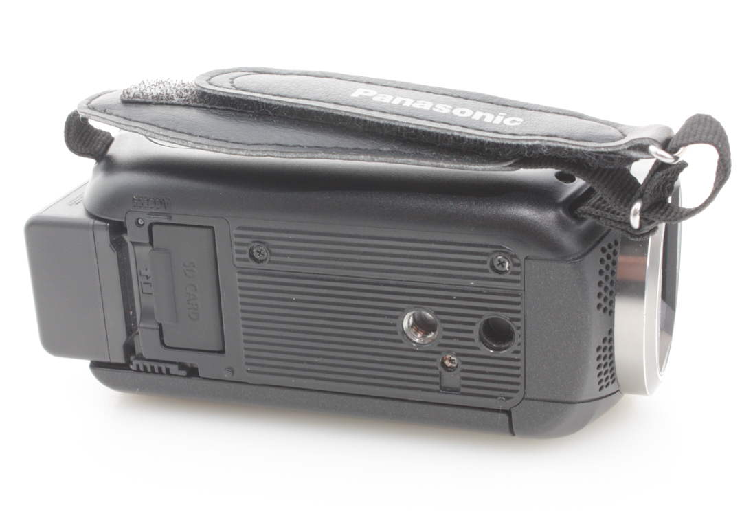 Panasonic HC-V550 Full HD Handycam Camcorder with 28mm 90x Zoom Lens - Image 4