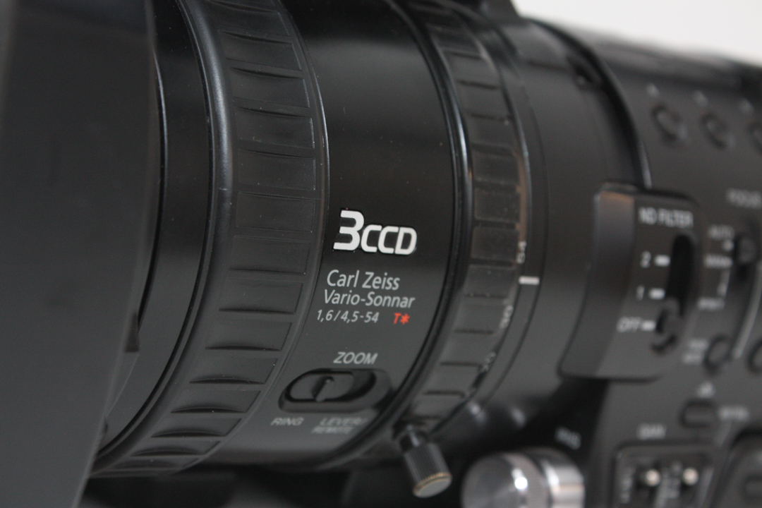 Sony HVR-Z1E Professional Camcorder Mini DV High Definition Movie Camera - Image 3