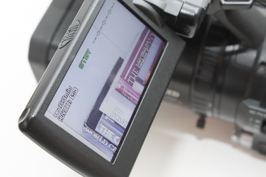 Sony HVR-Z1E Professional Camcorder Mini DV High Definition Movie Camera - Image 12