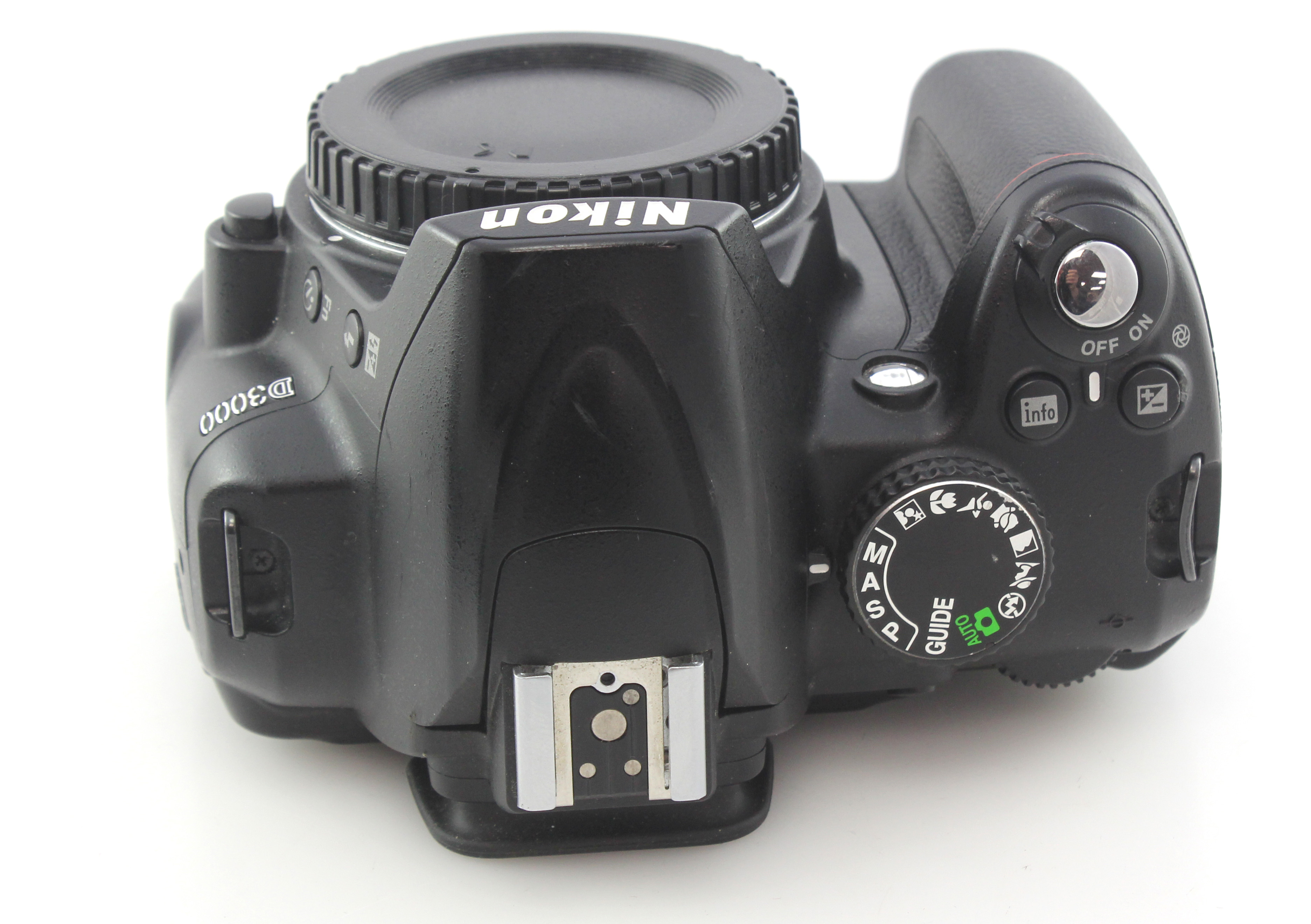 Nikon D3000 DSLR Digital Camera Body with battery & Charger - Image 5
