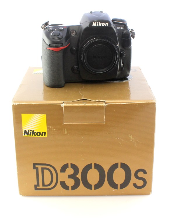 Boxed Nikon D300s 12.3 Megapixel DSLR DX Crop Camera Body